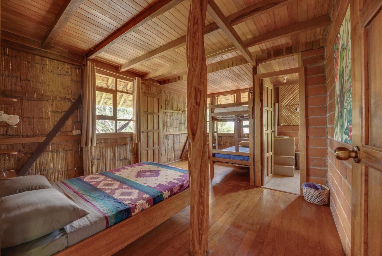 Hostal Pakay Тена Екстер'єр фото